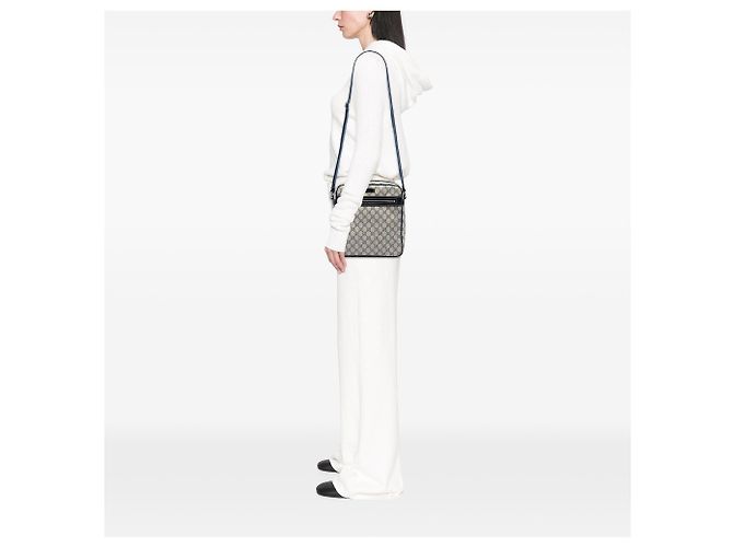 Gucci Beige GG Supreme Crossbody - vista 5