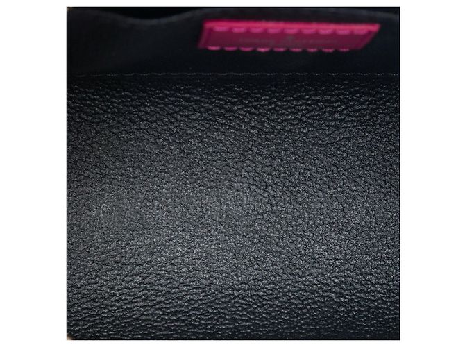 Pochette cosmetici Louis Vuitton in pelle Epi nera Nero - vista 4