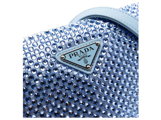 Borsa a tracolla Prada in raso blu con decorazioni in cristallo e triangolo Blu chiaro - vista 5