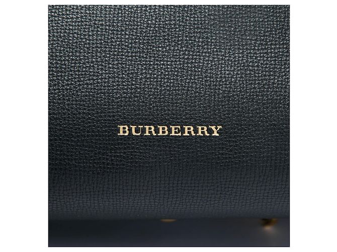 Borsa a tracolla Burberry Black Medium in pelle e House Check - vista 6