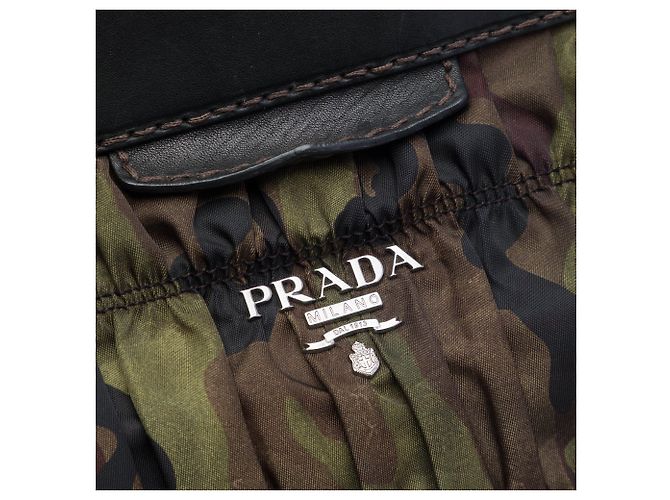 Borsa Prada Brown Tessuto Gaufre Camouflage Frame Satchel Marrone Cachi - vista 5