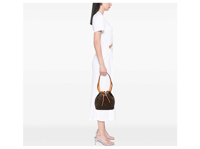 Louis Vuitton Petit Noe Monogram Marrone - vista 7