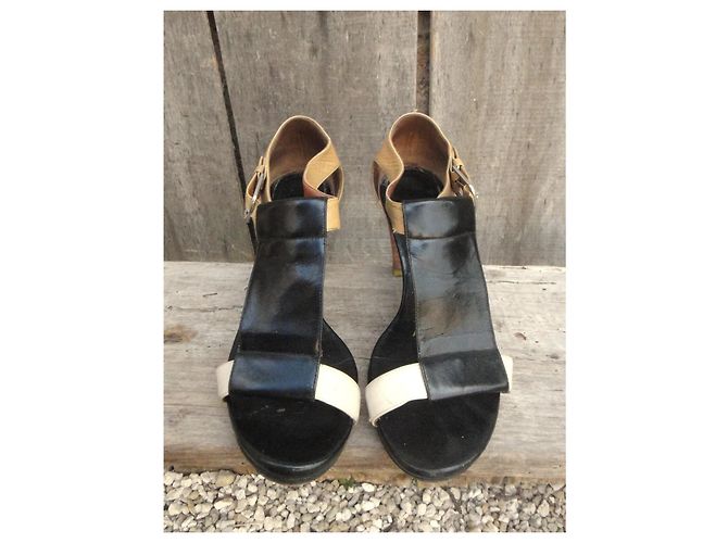 Dries Van Noten Sandali con Tacco in Pelle Nero e Beige Marrone - vista 3