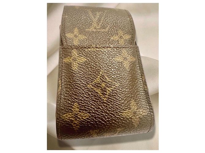Louis Vuitton Monogram Canvas Cigarette Case Brown - view 3