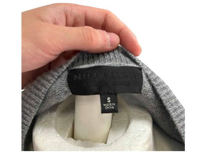 Nili Lotan Nebelo Strickpullover aus grauem Kaschmir - Ansicht 5