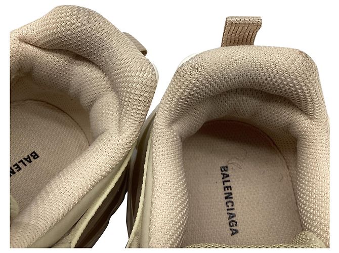 Baskets Track Balenciaga en polyuréthane Ecru Blanc Écru - vue 10