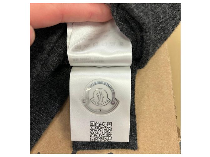 Sweat à capuche zippé Moncler en laine grise - vue 11