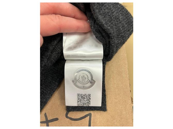Sweat à capuche zippé Moncler en laine grise - vue 5