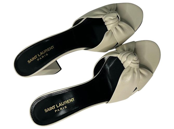 Saint Laurent Bianca Pantoletten aus weißem Leder - Ansicht 10