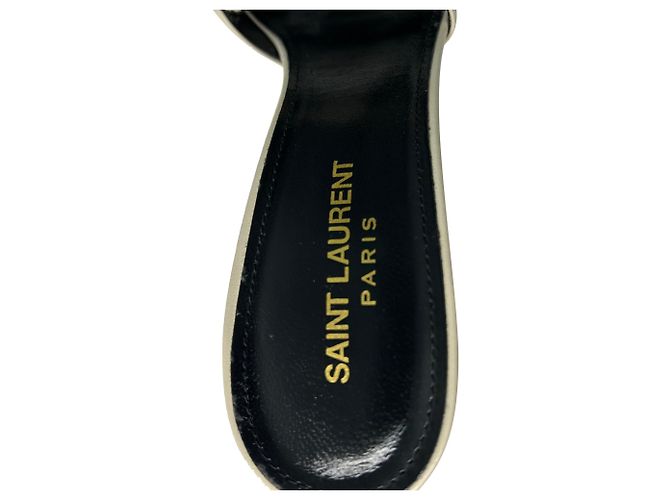 Saint Laurent Bianca Pantoletten aus weißem Leder - Ansicht 6