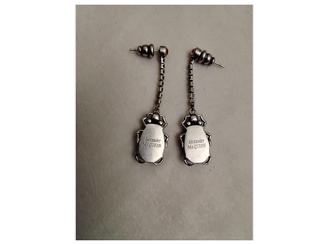 Alexander McQueen Orecchini Scarabeo Egyptian Revival Argento - vista 3