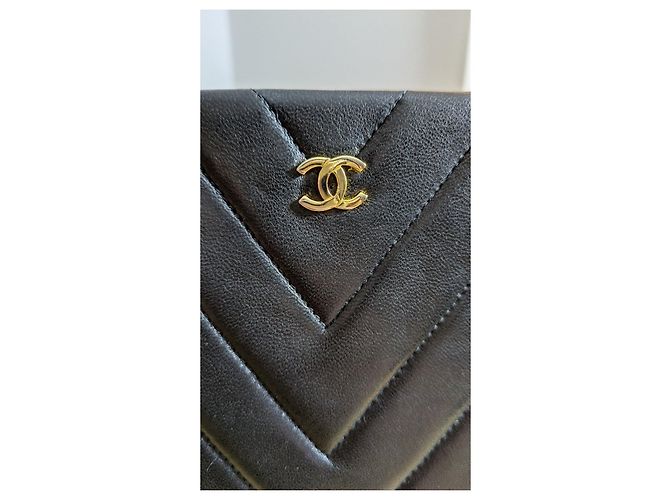 Timeless Borsa Chanel Chevron in pelle di agnello nera Nero - vista 3