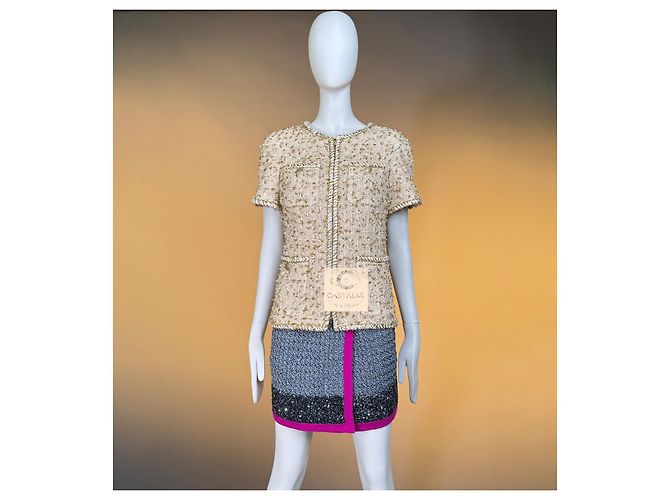 Chanel Chaqueta Iconic de Tweed Beige Arena Primavera 2019 Dorado - vista 3