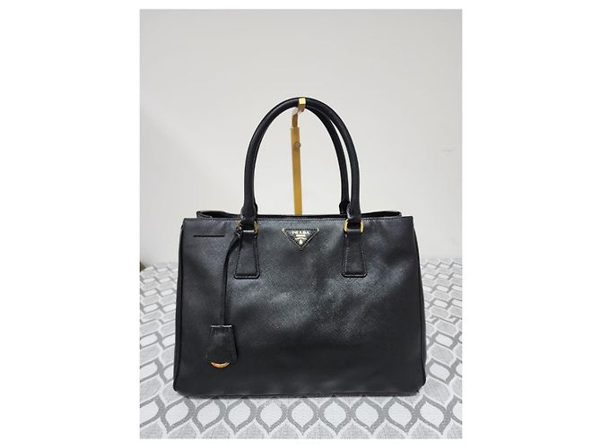 Prada Galleria Medium Saffiano Pelle Double Zip Tote - Nero - vista 2