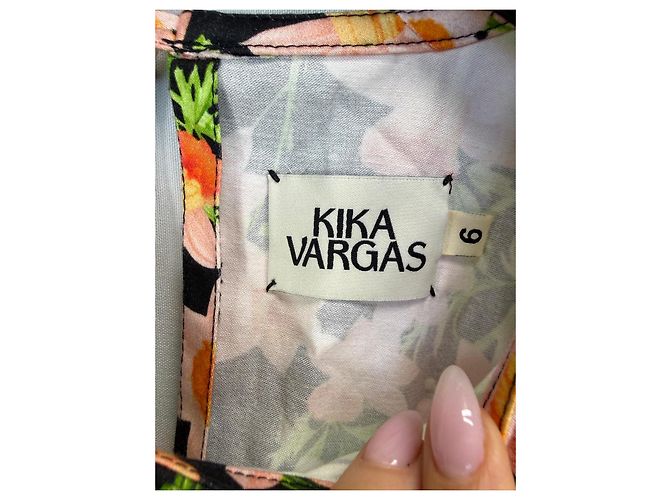 Autre Marque Kika Vargas Set Top a Volant e Shorts Stampa Floreale Nero Rosa Verde Arancione - vista 4