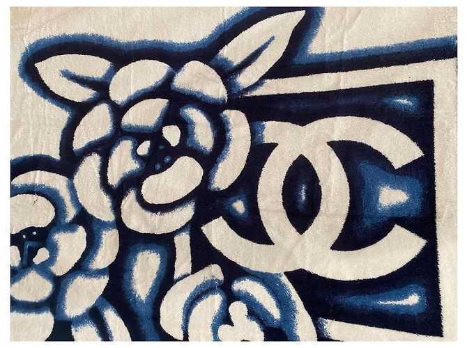 Asciugamano da Spiaggia Chanel Camellia e Logo Bianco Blu - vista 2