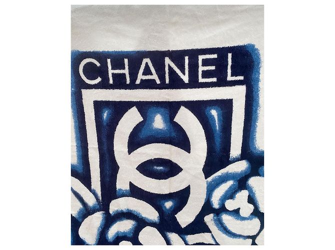 Asciugamano da Spiaggia Chanel Camellia e Logo Bianco Blu - vista 3
