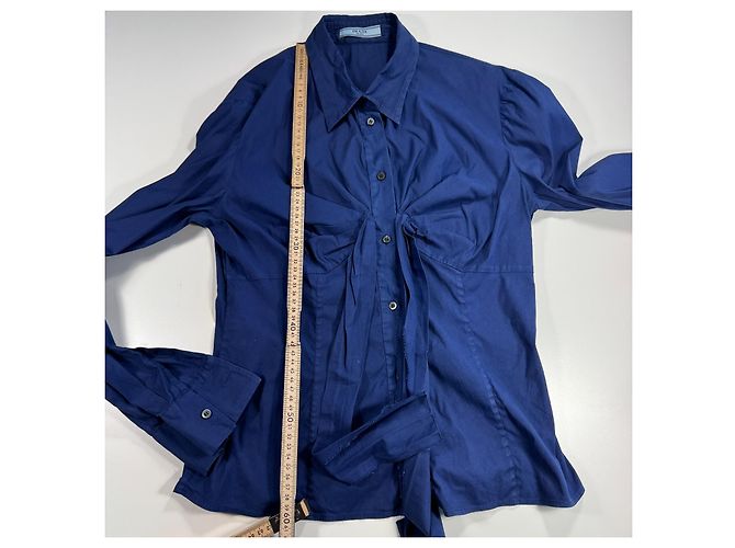 Camisa de algodón azul Prada con detalle de lazo - vista 7