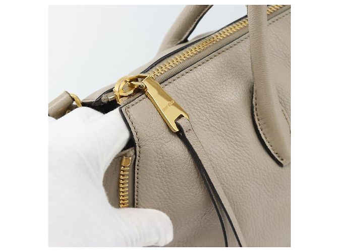 Borsa Miu Miu in pelle 2 way Grigio Oro Auth 187574V Marrone D'oro - vista 10
