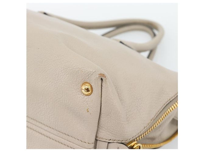 Borsa Miu Miu in pelle 2 way Grigio Oro Auth 187574V Marrone D'oro - vista 16