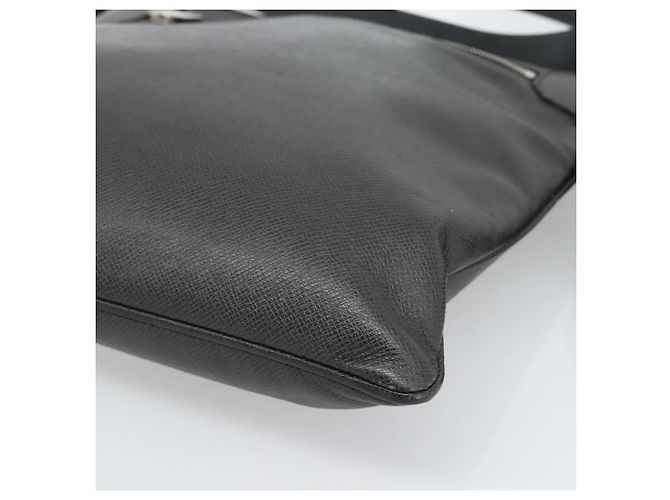 LOUIS VUITTON Borsa a tracolla Taiga Sasha Ardoise M32712 LV Auth ka4817 Grigio - vista 9