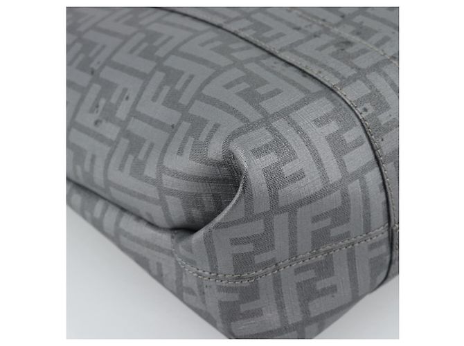 FENDI Borsa a mano Mamma Baguette in tela Zucca PVC Grigio Argento Auth 185974 Marrone - vista 17