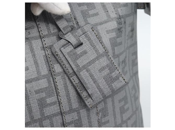FENDI Borsa a mano Mamma Baguette in tela Zucca PVC Grigio Argento Auth 185974 Marrone - vista 19