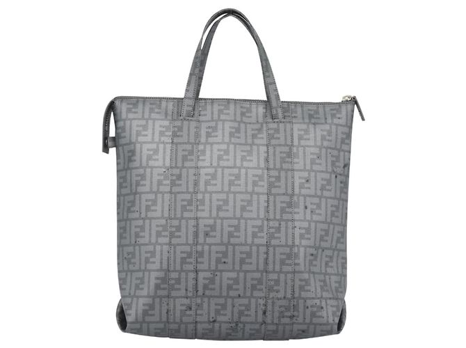 FENDI Borsa a mano Mamma Baguette in tela Zucca PVC Grigio Argento Auth 185974 Marrone - vista 2