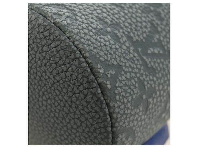 LOUIS VUITTON Taurillon Clemence Climbing Chalk Nano Bag M81572 Auth 185487SAM Marrone - vista 18