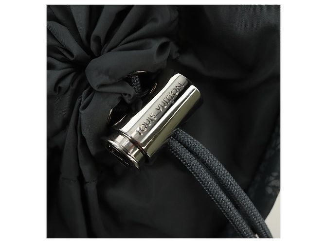 LOUIS VUITTON Taurillon Clemence Climbing Chalk Nano Bag M81572 Auth 185487SAM Marrone - vista 22