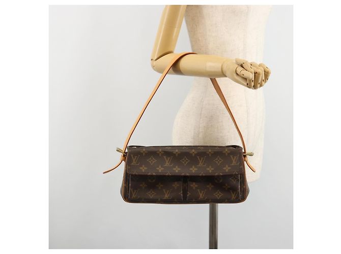 LOUIS VUITTON Monogram Viva Cite MM Shoulder Bag M51164 LV Auth 187006SAM - view 23