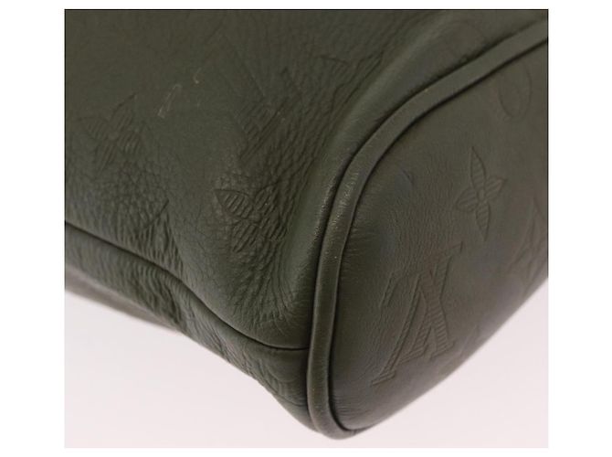 LOUIS VUITTON Borsa a tracolla Monogram Shadow Chalk Green M44634 LV Auth 186190M Verde Monogramma - vista 17