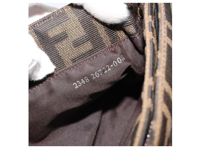 FENDI Zucca Canvas Mamma Baguette Shoulder Bag Black Brown Auth 186900SAM Marrone Nero - vista 11
