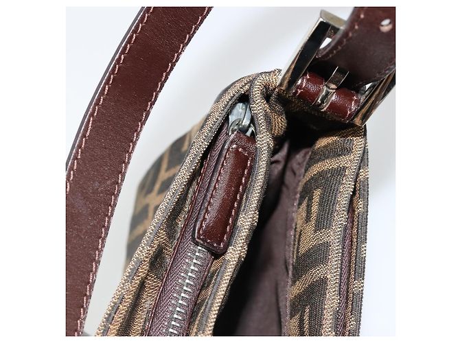 FENDI Zucca Canvas Mamma Baguette Shoulder Bag Black Brown Auth 186900SAM Marrone Nero - vista 23