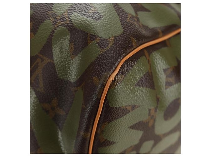 LOUIS VUITTON Monogram Graffiti Keepall 50 Borsa Boston Khaki M92196 Auth 184999SV Cachi - vista 17