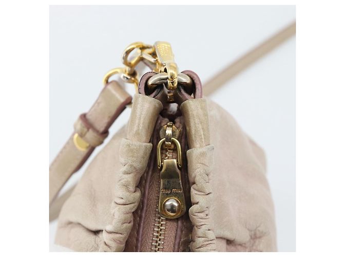 Miu Miu Schultertasche aus Leder Rosa Gold Authentisch 187662 - Ansicht 10
