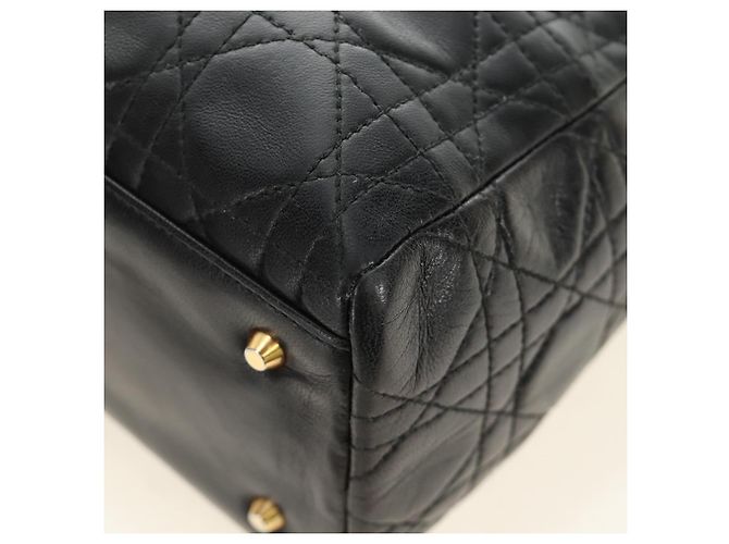 Borsa Christian Dior Canage Lady Dior in pelle di agnello nera e oro Auth 185302M Nero D'oro - vista 15