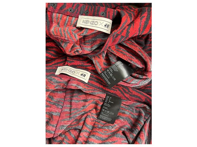 Kenzo x H&M Set Top a Collo Alto e Leggings Stampa Tigre Nero Rosso - vista 5