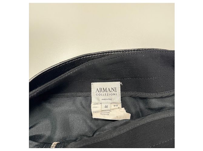 Autre Marque Armani Collezioni schwarzer Midirock mit Ledergürtel - Ansicht 2