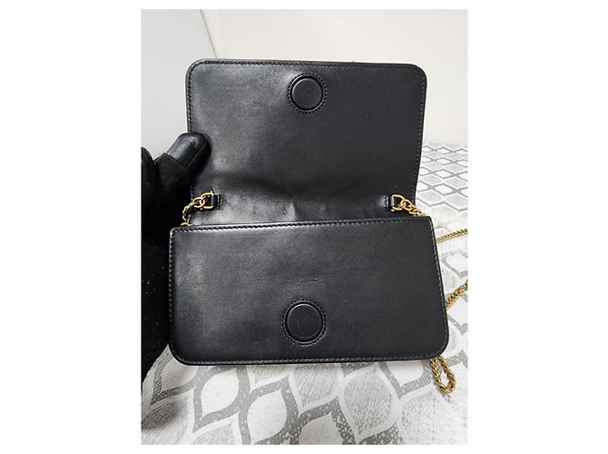 Gucci Mini GG Marmont Bug Portafoglio con catena - Nero - vista 9
