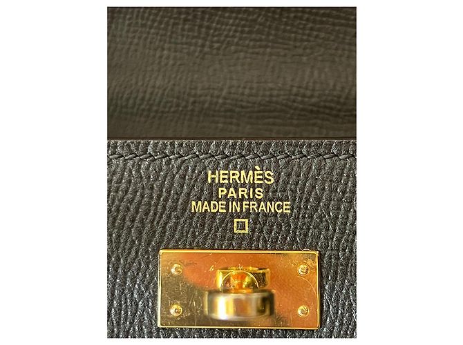 Hermès Kelly To Go Clutch in Vitello Epsom Nero - vista 12