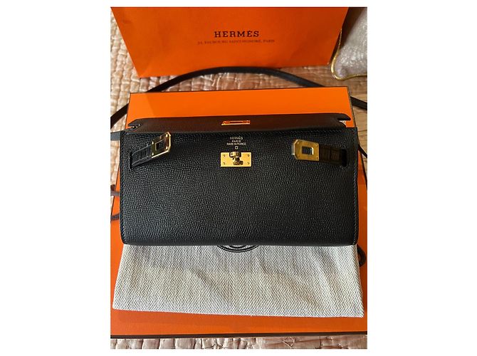 Hermès Kelly To Go Clutch in Vitello Epsom Nero - vista 4