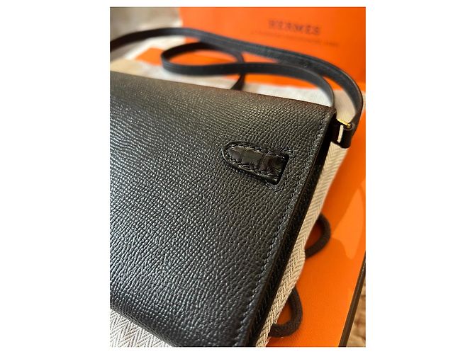 Hermès Kelly To Go Clutch in Vitello Epsom Nero - vista 8