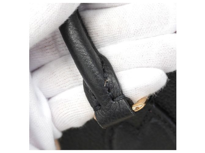 Borsa Tote Louis Vuitton Monogram Empreinte Bicolor OnTheGo MM Nero Beige - vista 7