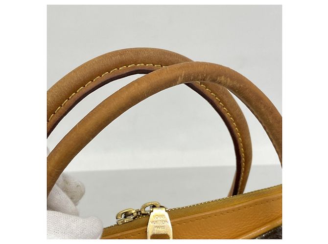 Borsa Louis Vuitton Monogram Pallas in Saffron D'oro - vista 10
