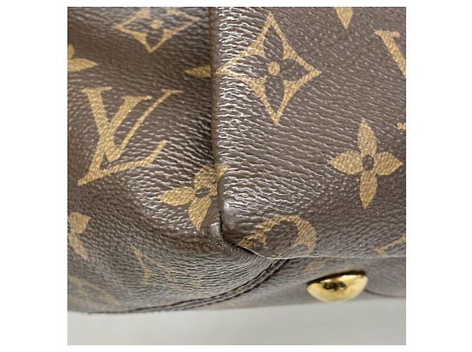 Borsa Louis Vuitton Monogram Pallas in Saffron D'oro - vista 11