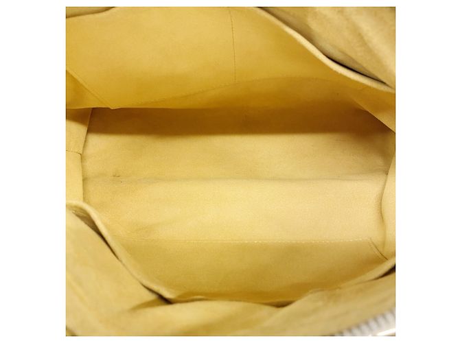 Borsa Louis Vuitton Monogram Pallas in Saffron D'oro - vista 4
