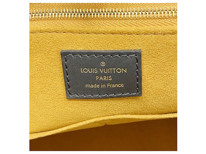 Borsa Tote Louis Vuitton Monogram Empreinte OnTheGo MM Nero - vista 5