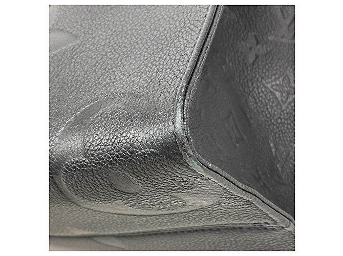 Borsa Tote Louis Vuitton Monogram Empreinte OnTheGo MM Nero - vista 6
