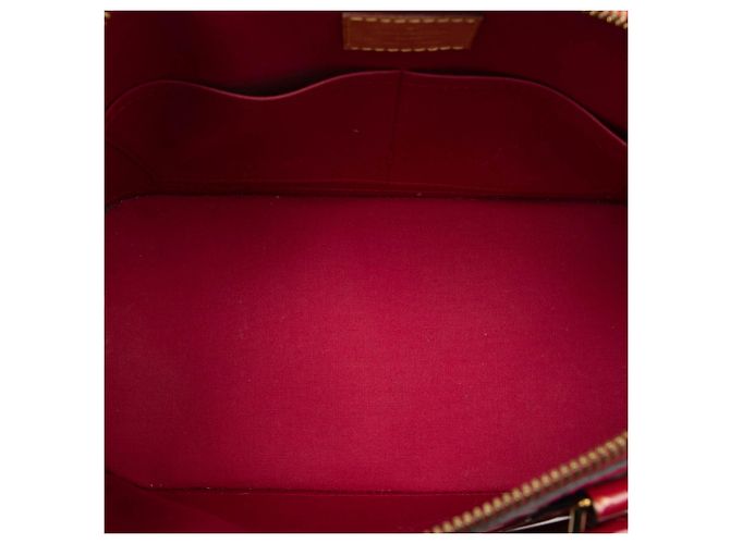 Louis Vuitton Alma PM Monogram Vernis rosso - vista 4